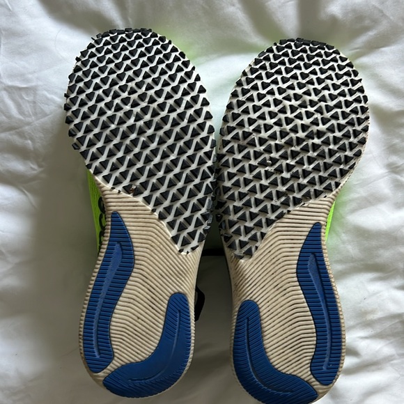 New Balance FuelCell RC Elite v1. Size 10.5 - Picture 4 of 5